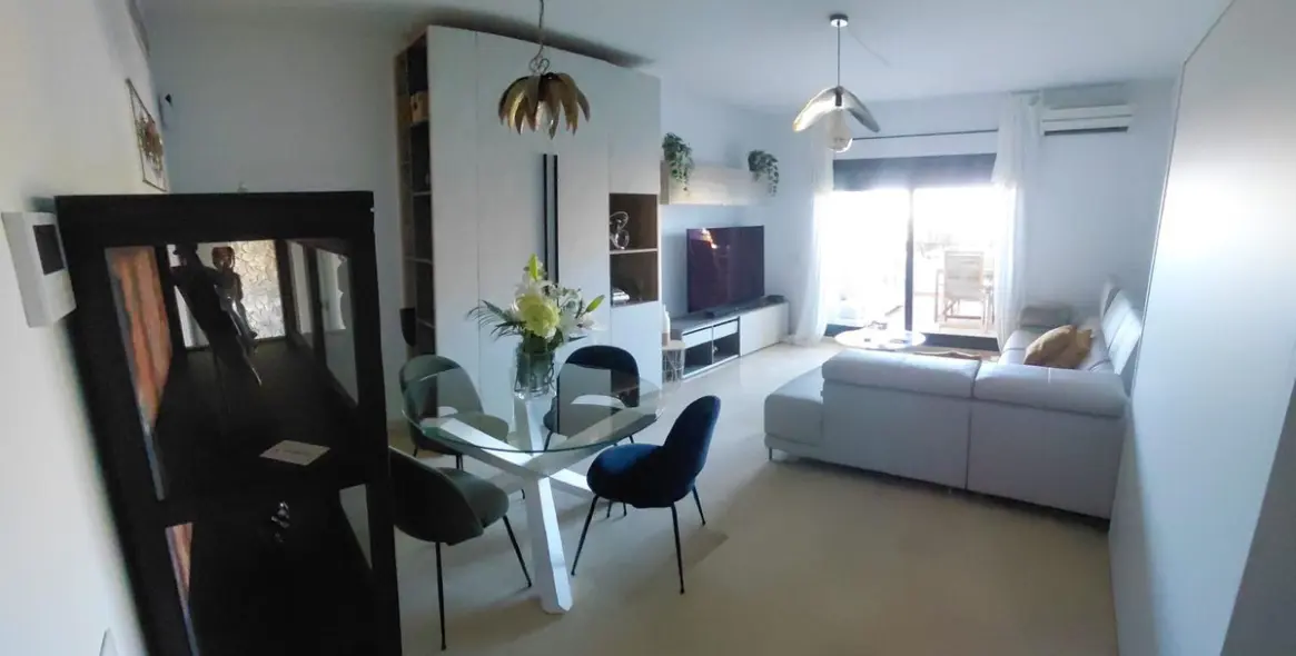 Venta de apartamento en planta baja en Estepona 9