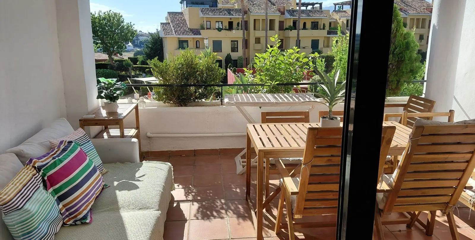 Long-term rent of ground floor apartment in Estepona 4