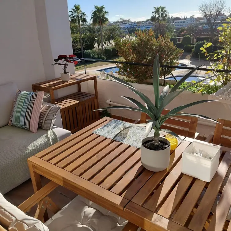 Sale of ground floor apartment in Estepona