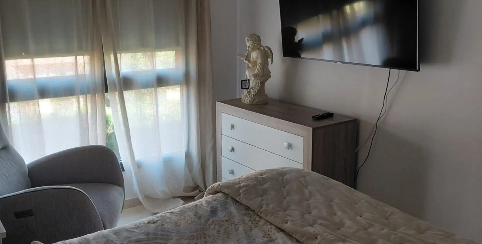 Long-term rent of ground floor apartment in Estepona 26