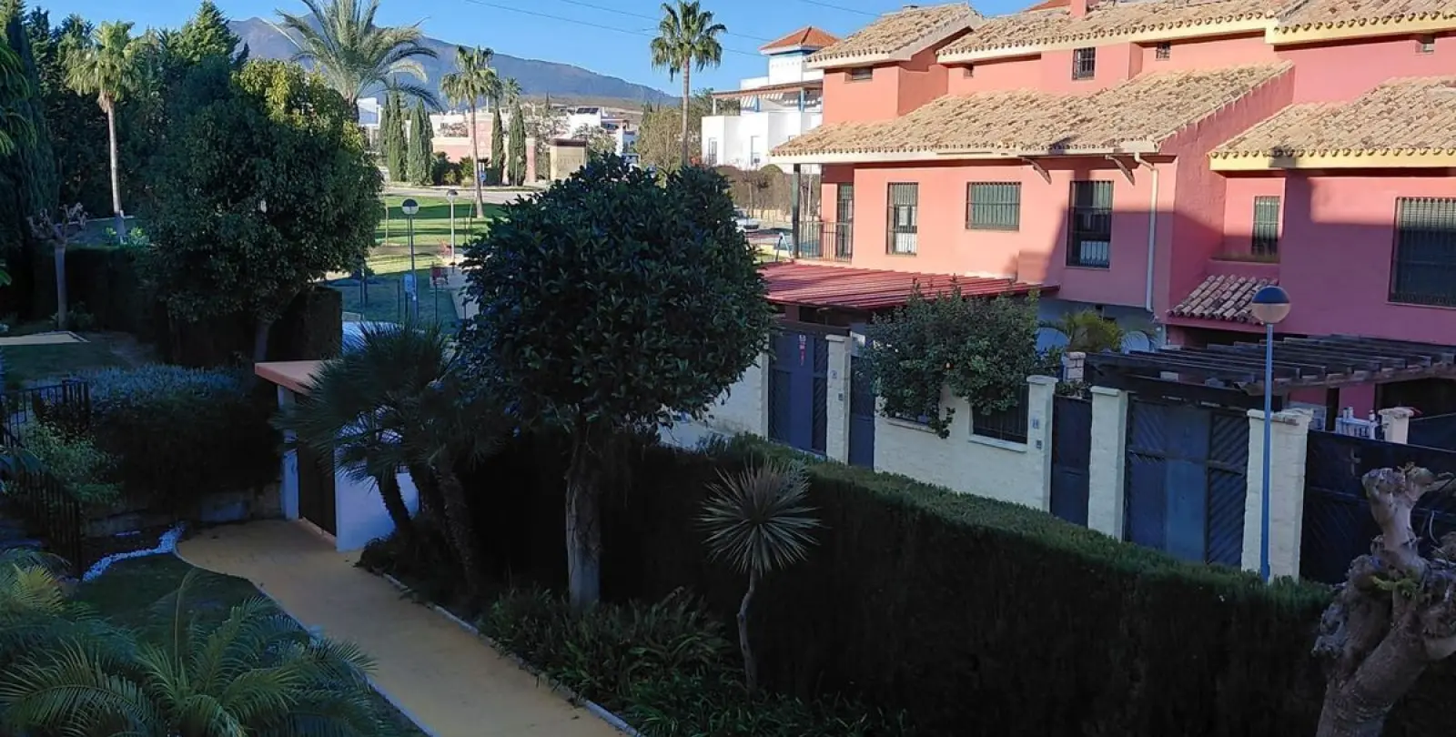 Long-term rent of ground floor apartment in Estepona 37