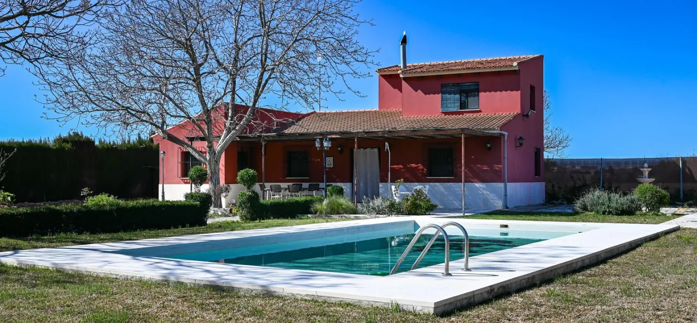 Sale of finca - cortijo in Antequera 0