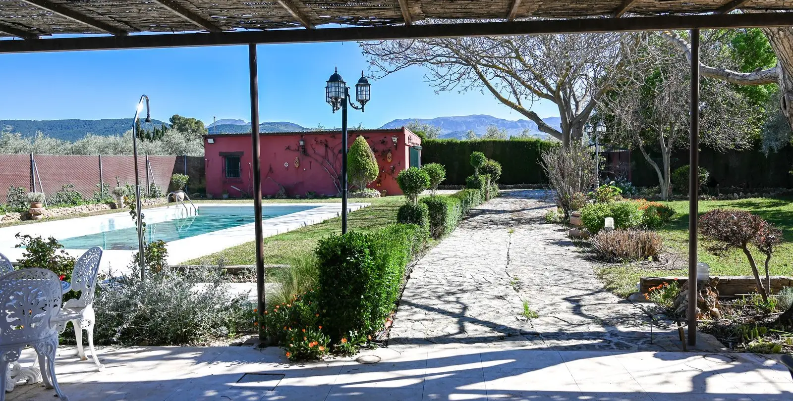 Продажа финки в Antequera 3
