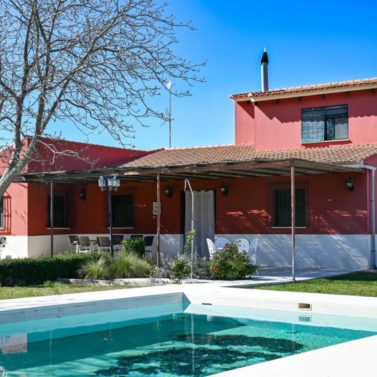 Sale of finca - cortijo in Antequera