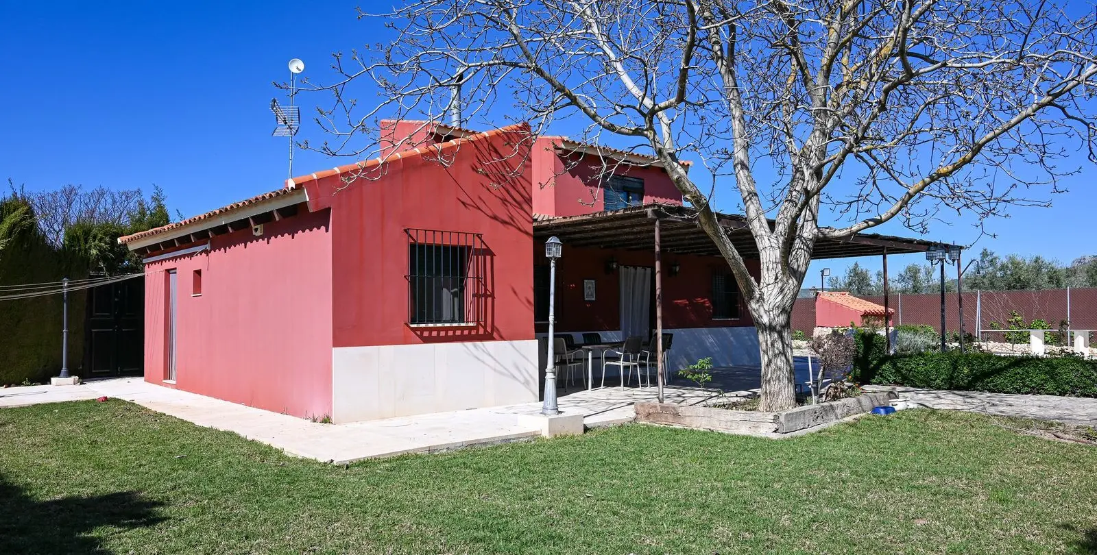 Продажа финки в Antequera 13