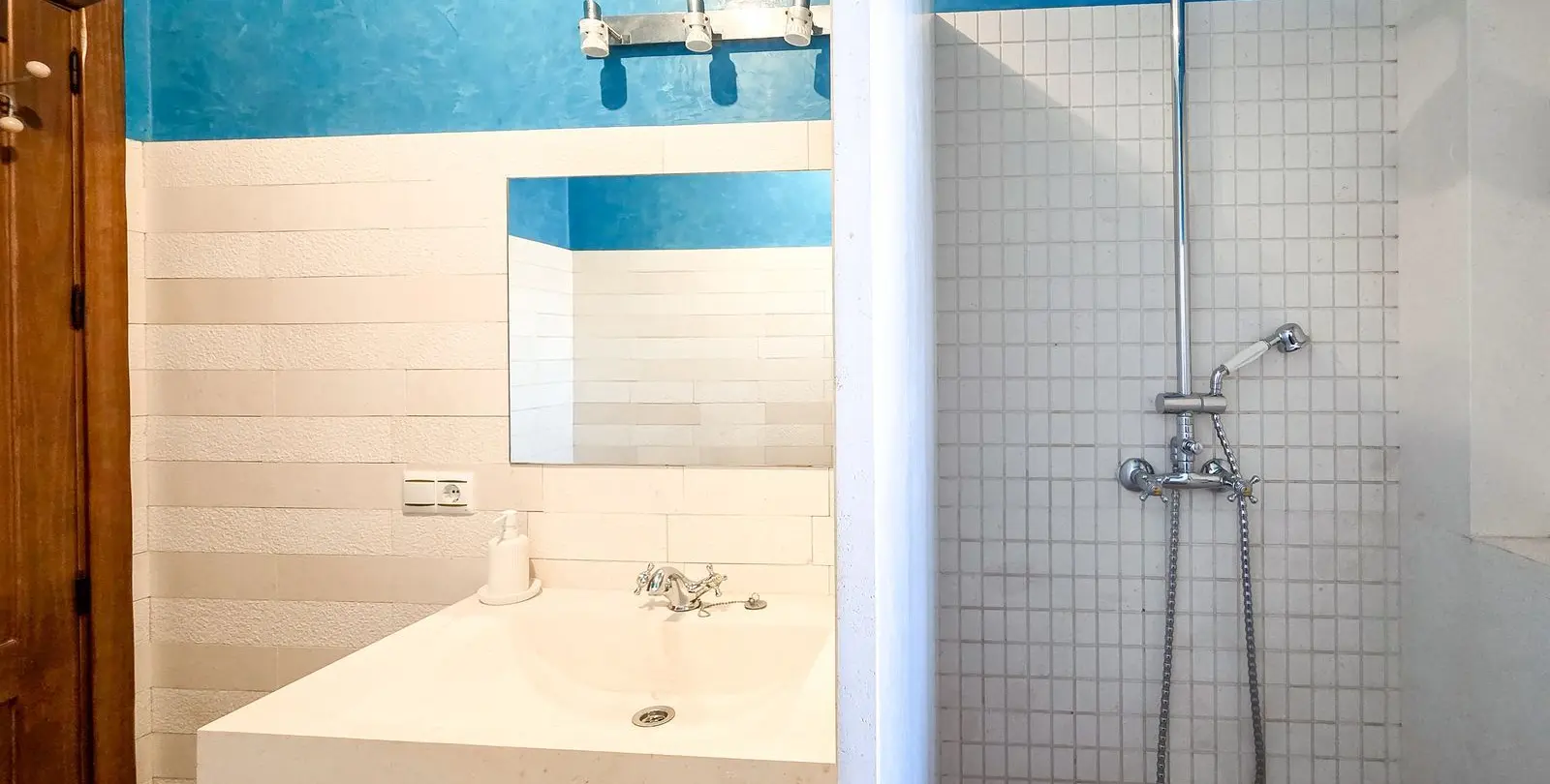 Продажа финки в Antequera 25