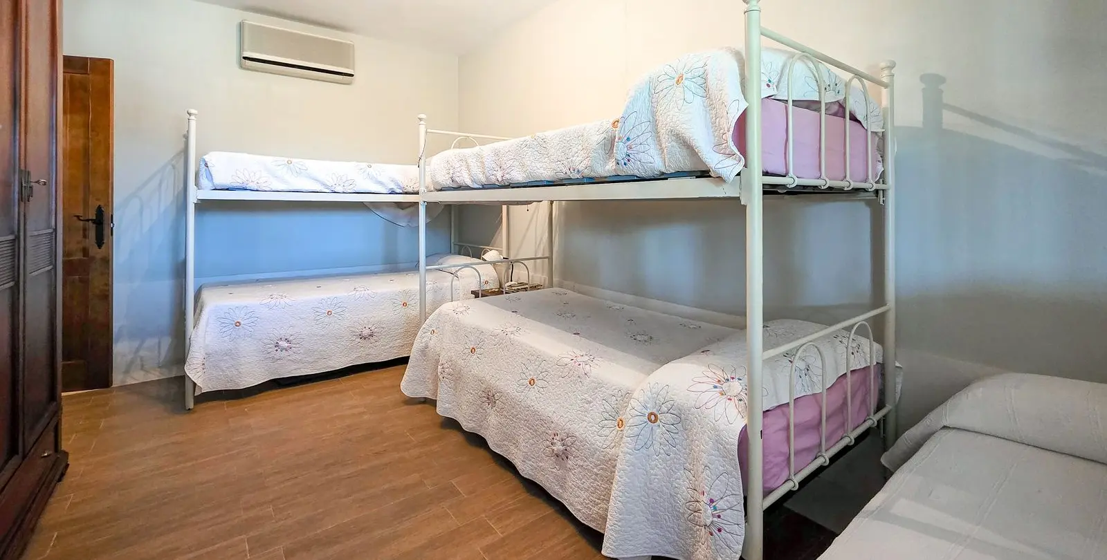 Продажа финки в Antequera 27