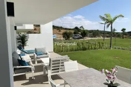 Image 4 thumb