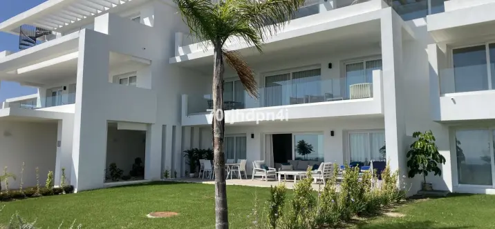 Продажа апартаментов на среднем этаже в Málaga 4