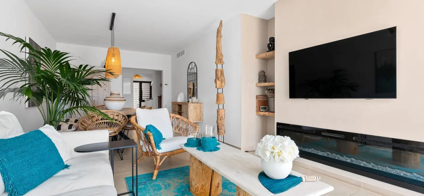 Продажа двухуровневого пентхауса в Estepona 4