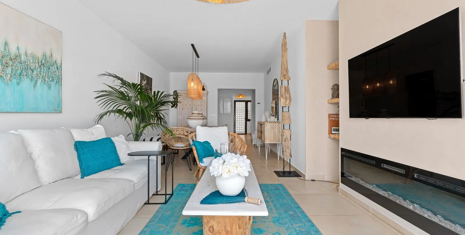 Продажа двухуровневого пентхауса в Estepona 7
