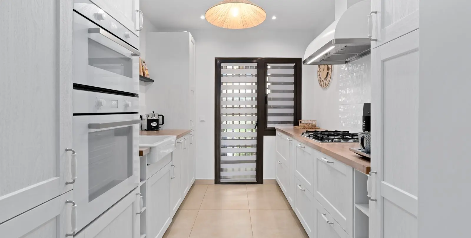 Продажа двухуровневого пентхауса в Estepona 12