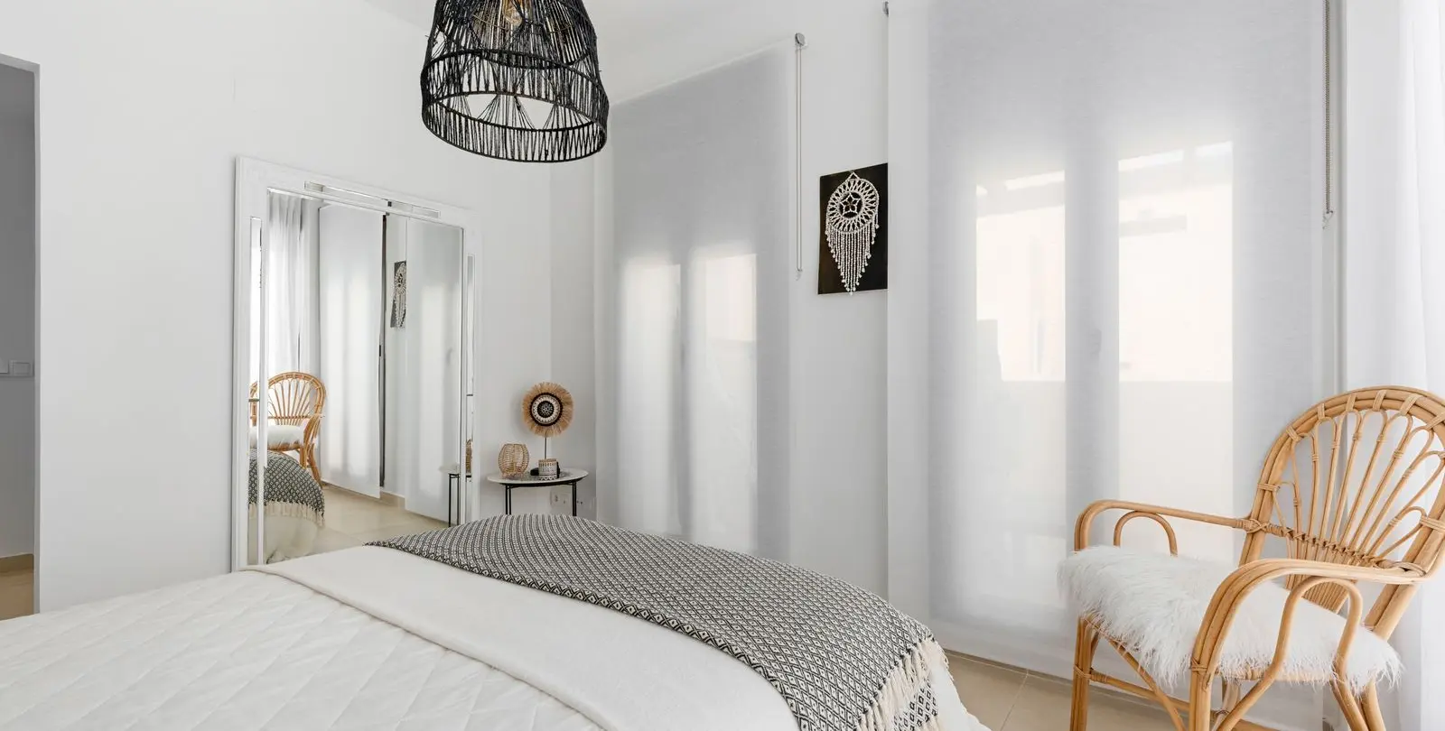 Продажа двухуровневого пентхауса в Estepona 36