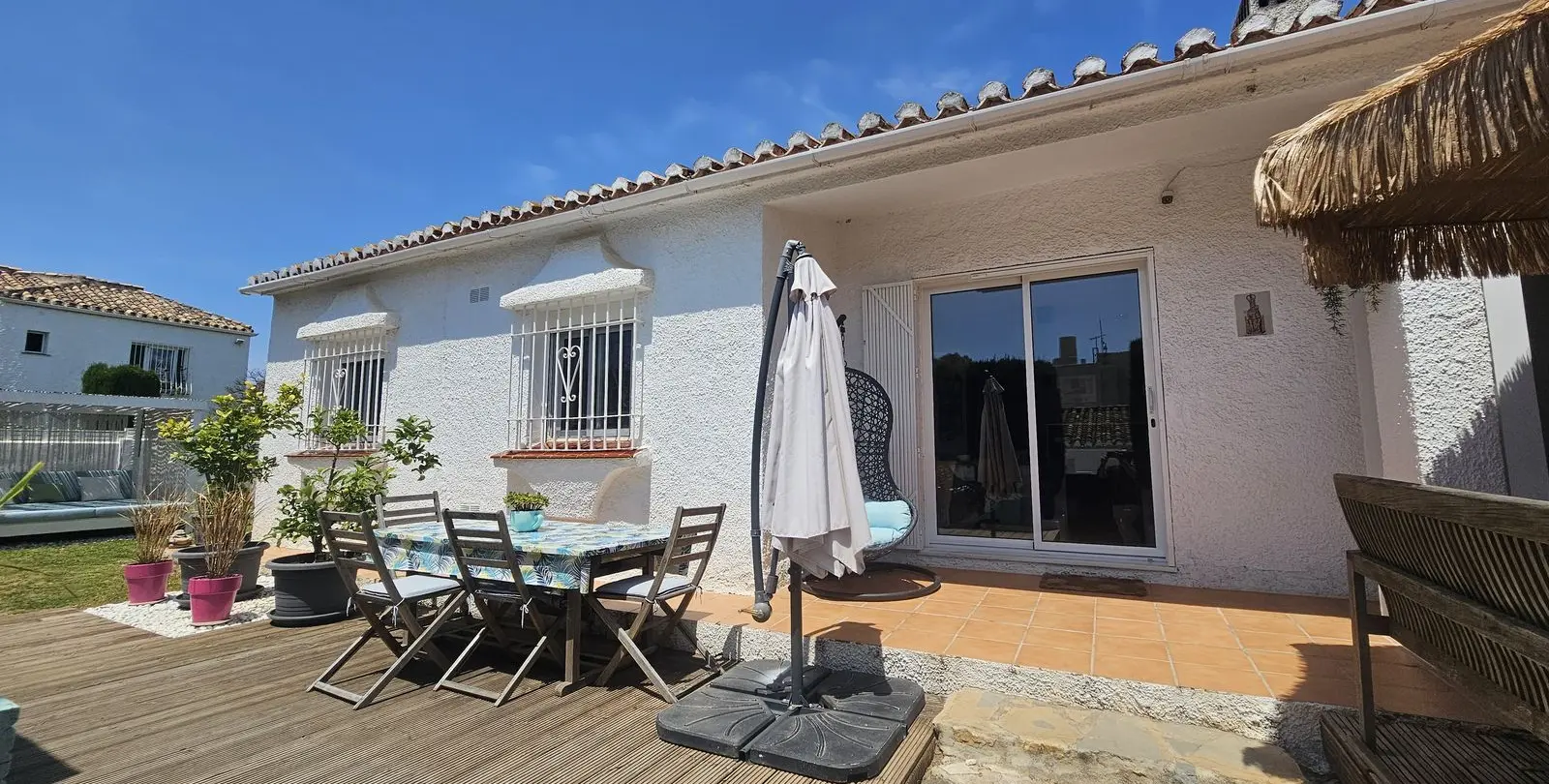 Venta de villa independiente en Calypso 1