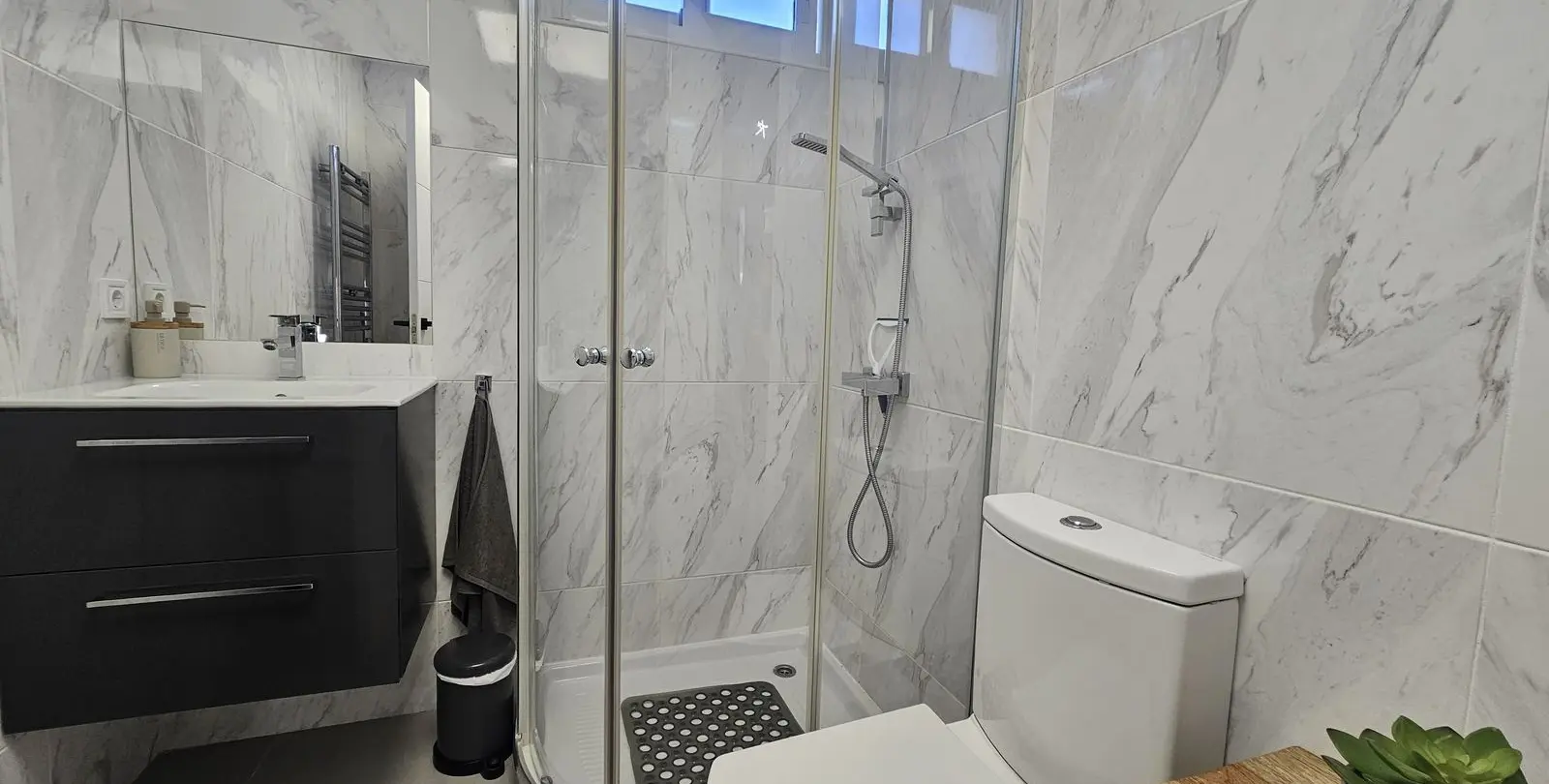 Venta de villa independiente en Calypso 17