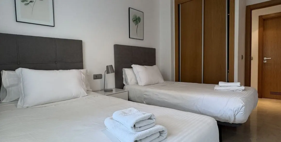 Sale of penthouse in San Pedro de Alcántara 27