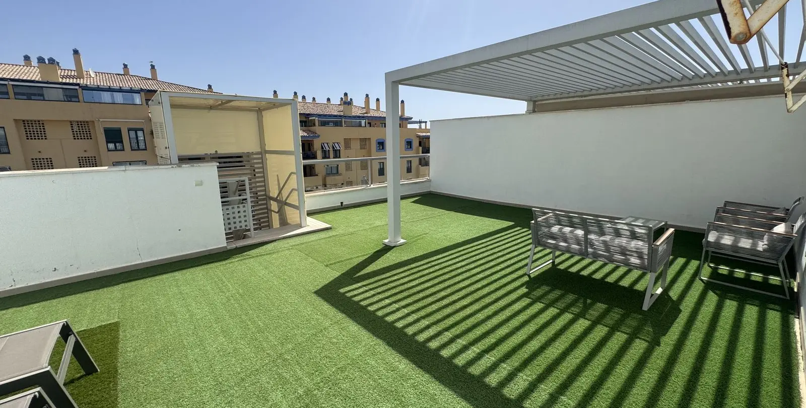 Sale of penthouse in San Pedro de Alcántara 5