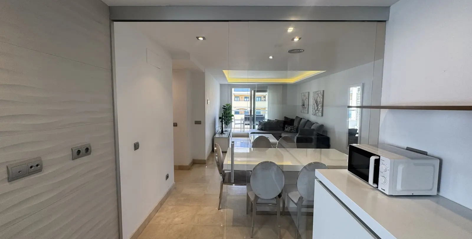 Sale of penthouse in San Pedro de Alcántara 16