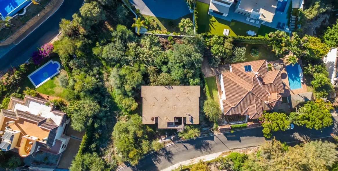 Sale of residential plot in El Rosario 2