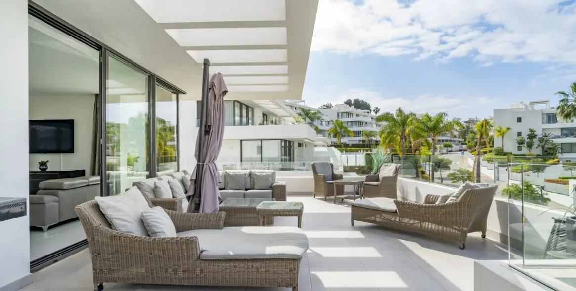 Продажа пентхауса в Estepona 3