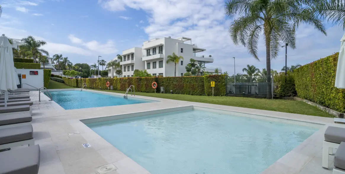 Продажа пентхауса в Estepona 8