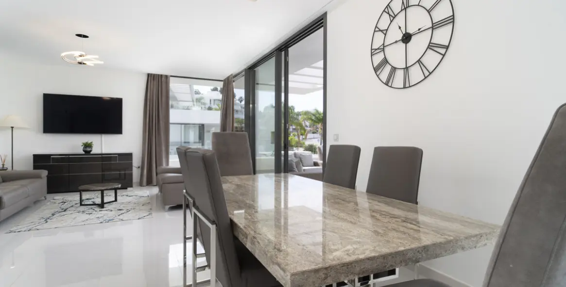 Продажа пентхауса в Estepona 51