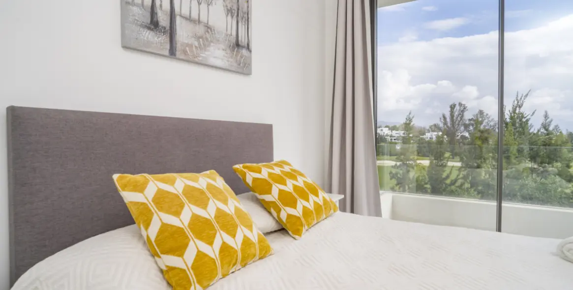 Продажа пентхауса в Estepona 9