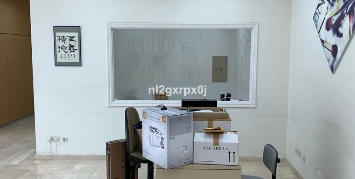 Sale of office in Marbella 16