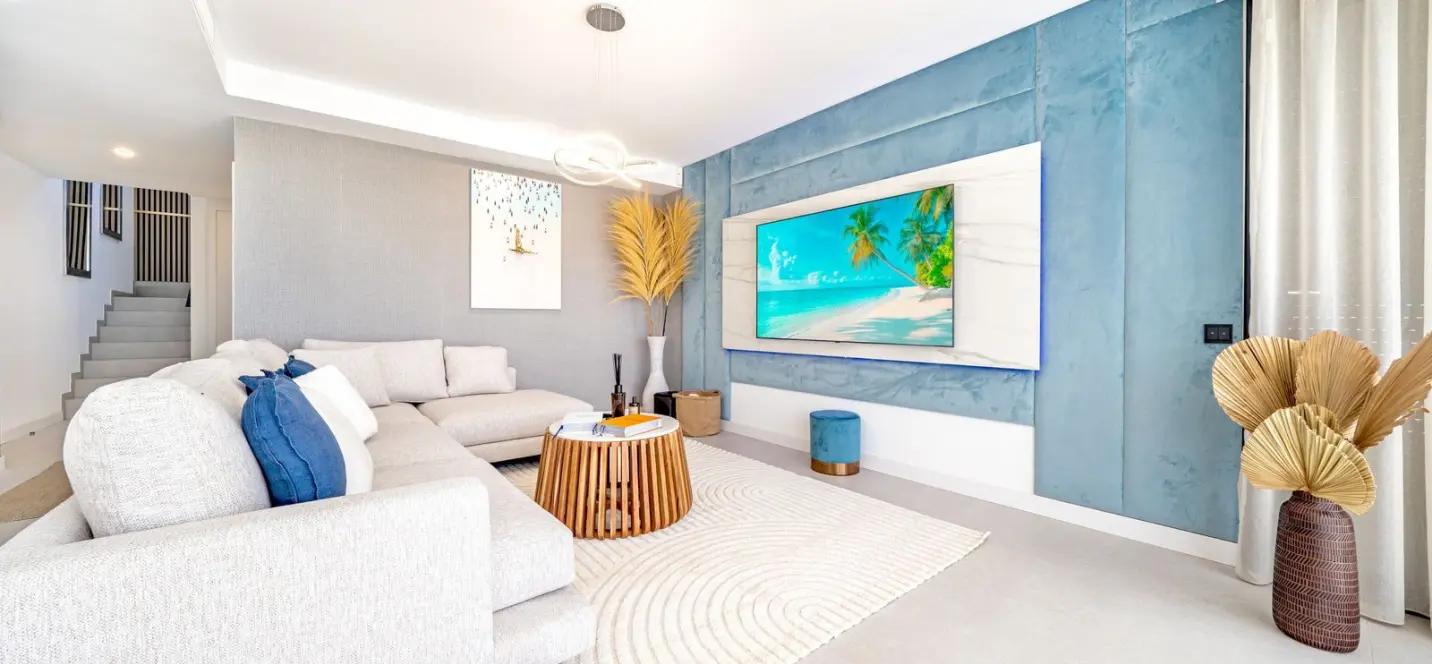 Short-term rent of penthouse duplex in Altos de los Monteros 3