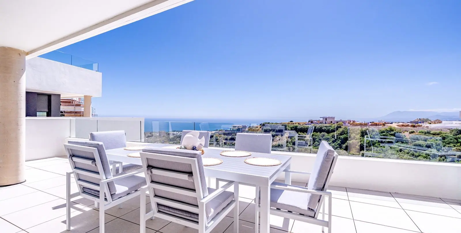 Short-term rent of penthouse duplex in Altos de los Monteros 30