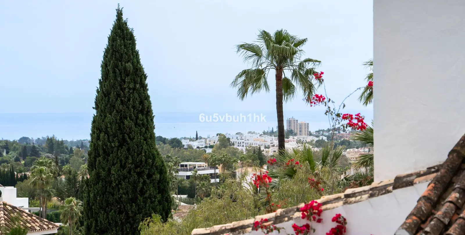Sale of detached villa in Marbella 9