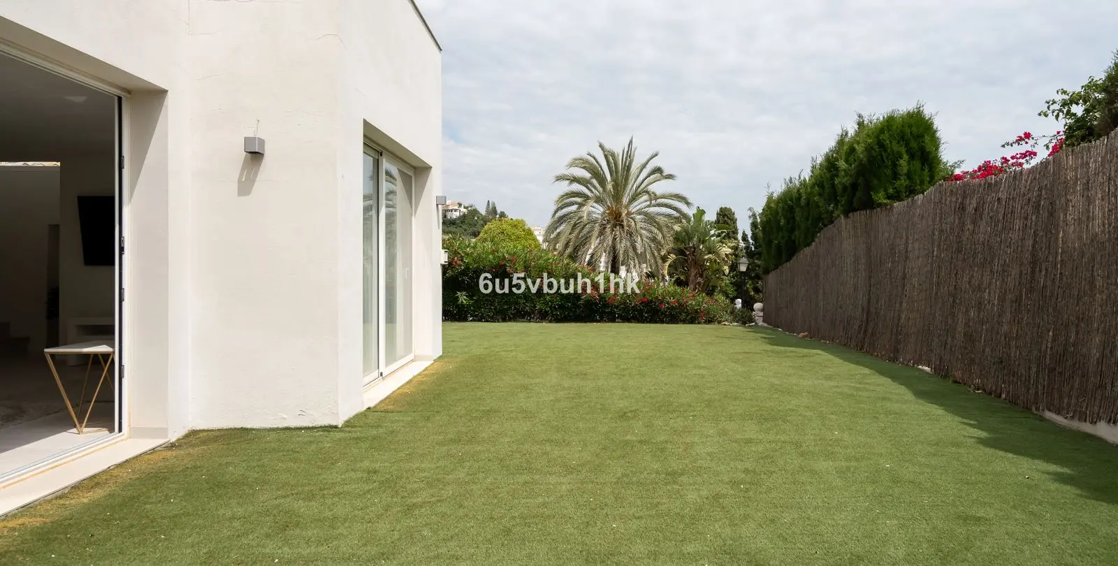 Sale of detached villa in Marbella 33
