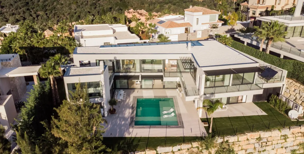 Venta de villa independiente en Benahavís 2