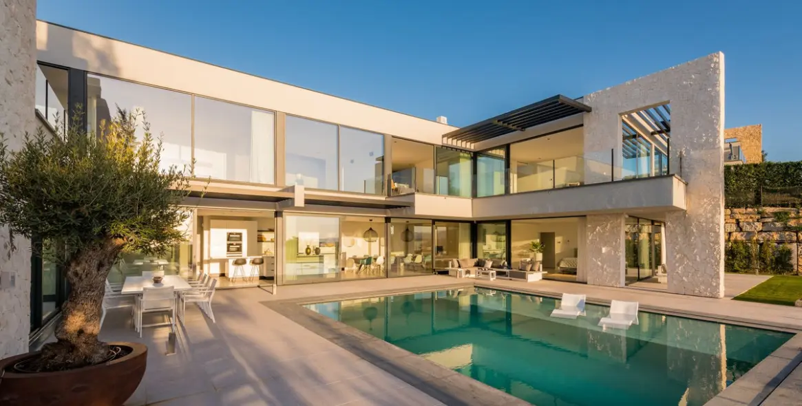 Venta de villa independiente en Benahavís 3