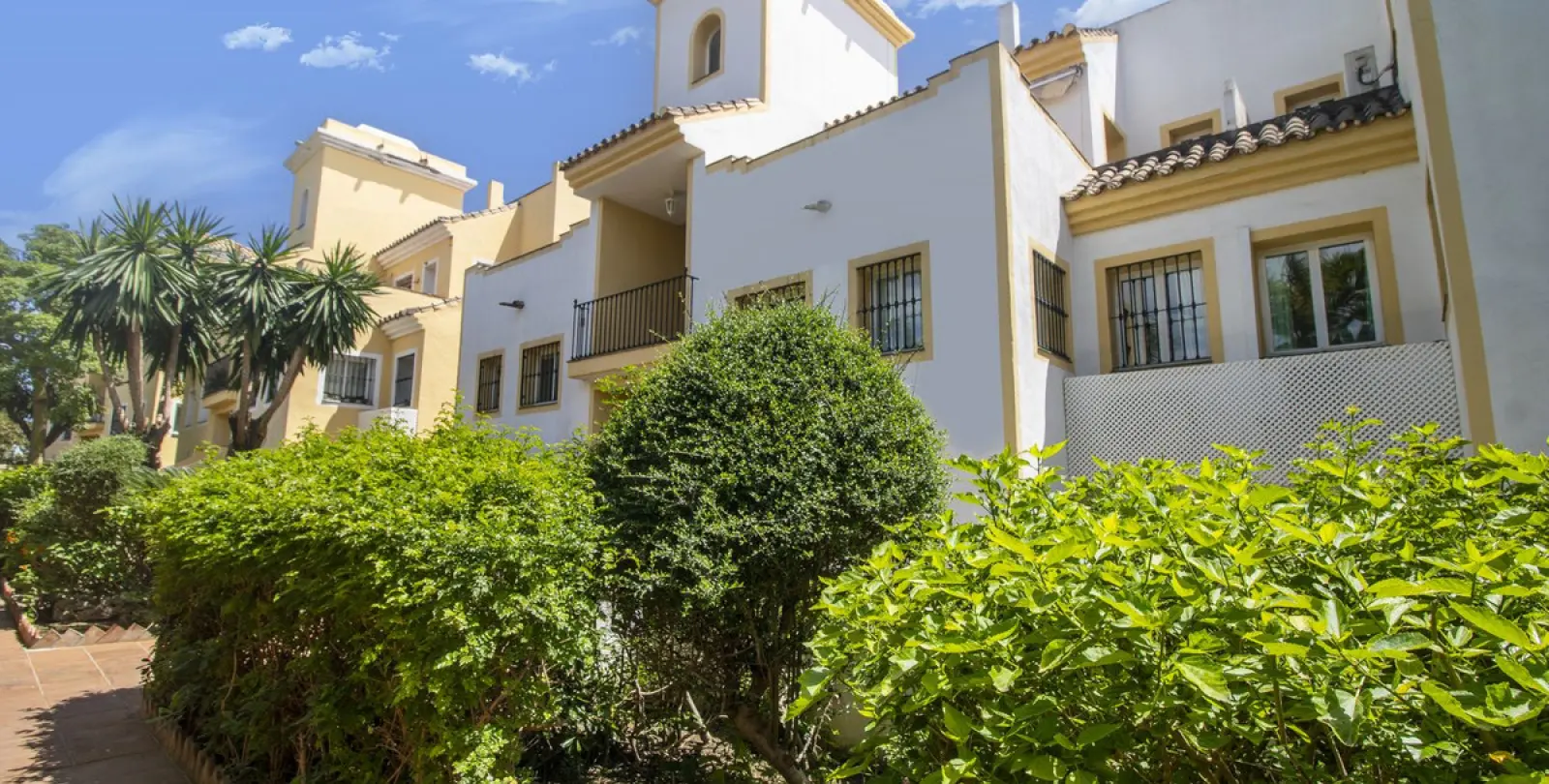 Long-term rent of middle floor apartment in Guadalmina Alta 61