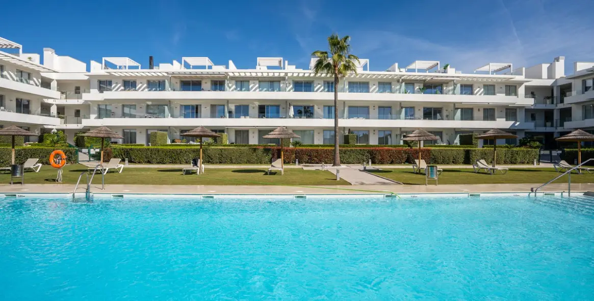Sale of middle floor apartment in Bel Air 1