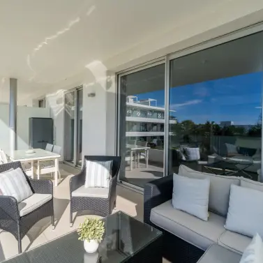 Sale of middle floor apartment in Bel Air