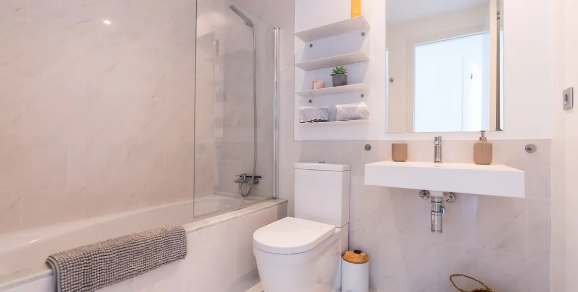 Sale of middle floor apartment in Bel Air 19