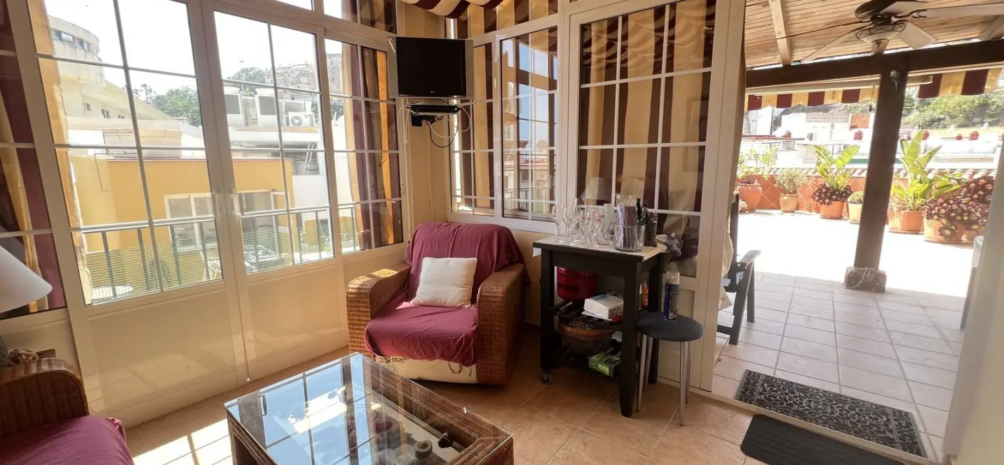 Sale of penthouse duplex in Torremolinos 2