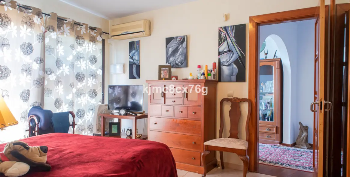 Sale of detached villa in Campo Mijas 29