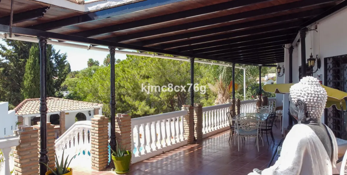 Sale of detached villa in Campo Mijas 32