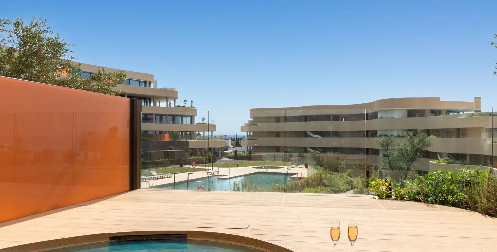 Venta de apartamento en planta baja en Fuengirola 1