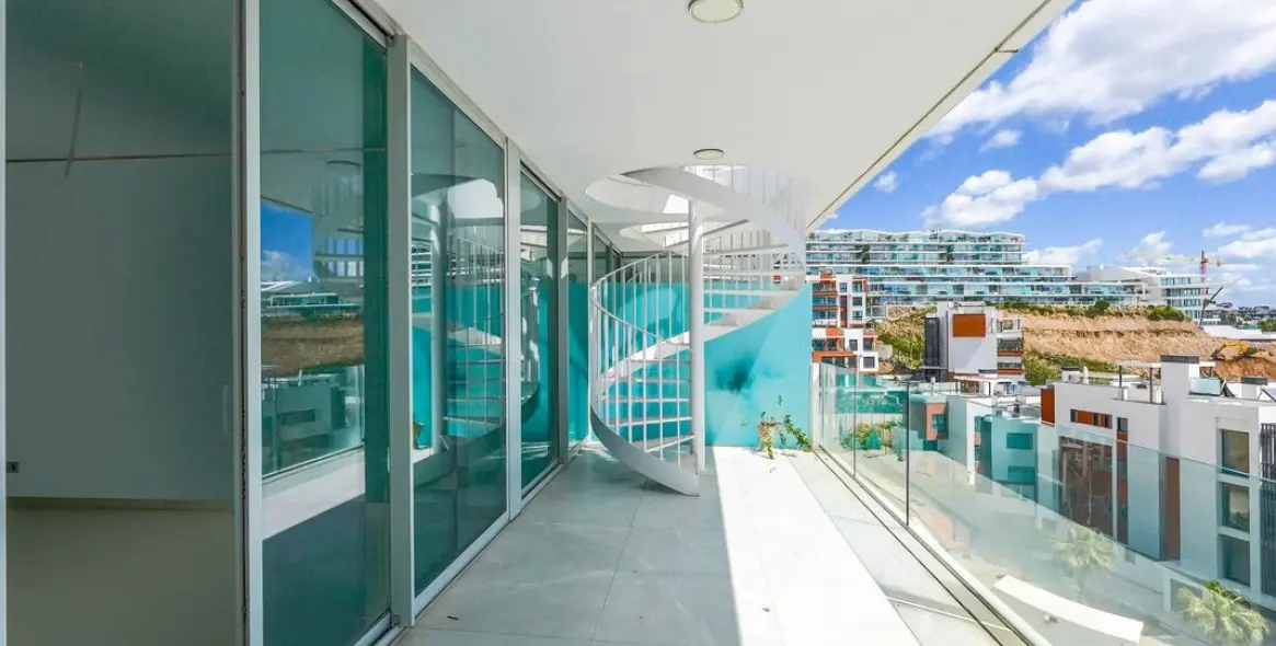 Venta de ático dúplex en Higueron 15