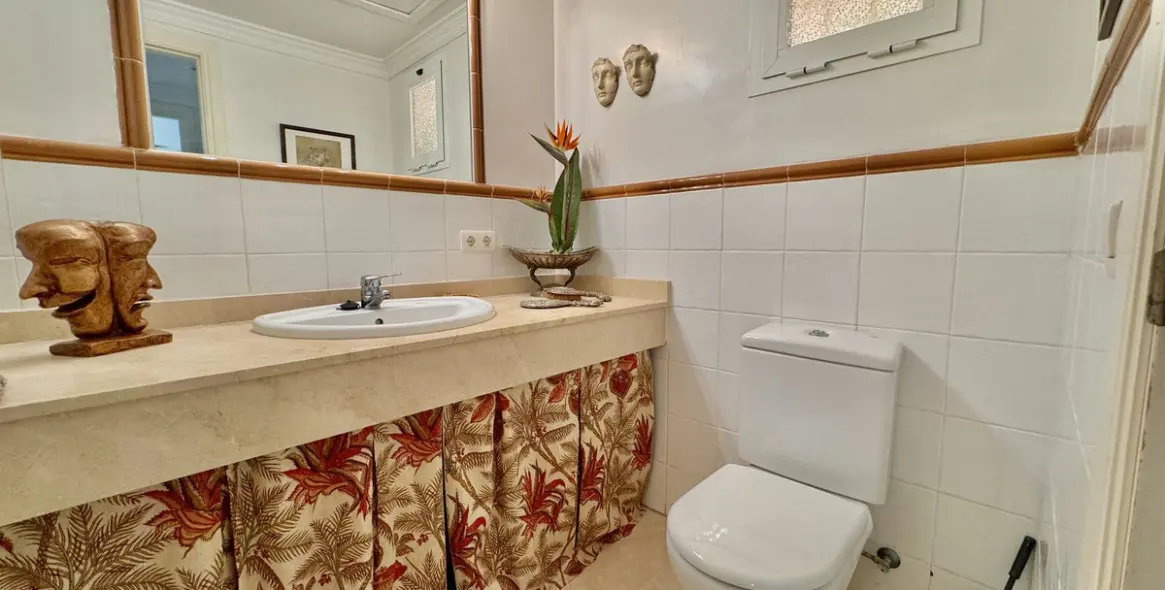 Sale of townhouse in Puerto Banús 14
