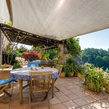 Venta de villa independiente en Estepona