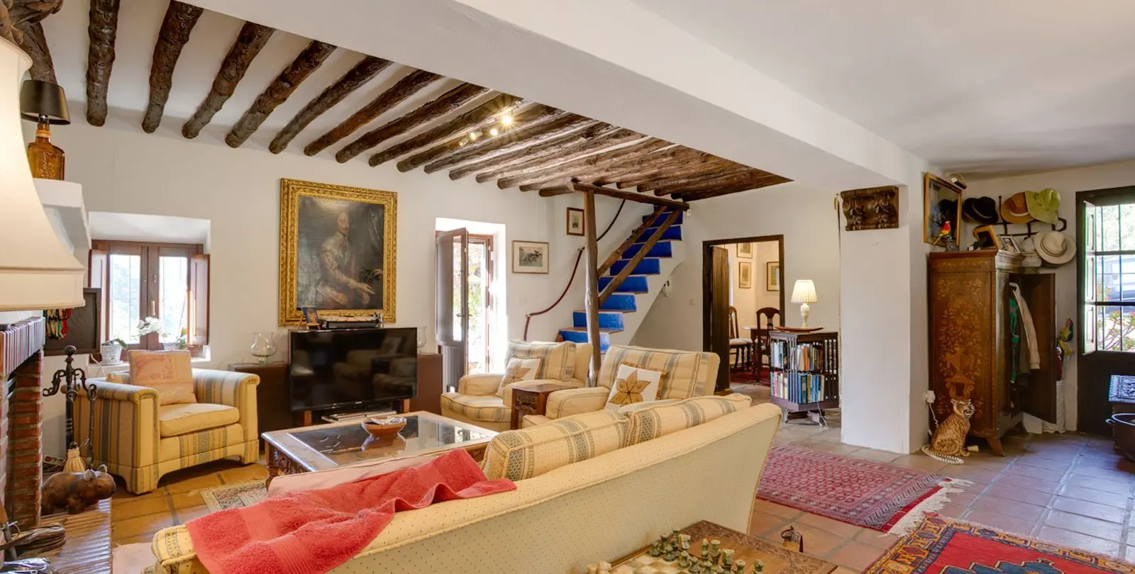 Sale of detached villa in Estepona 7