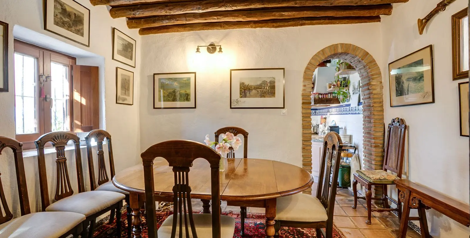 Sale of detached villa in Estepona 9
