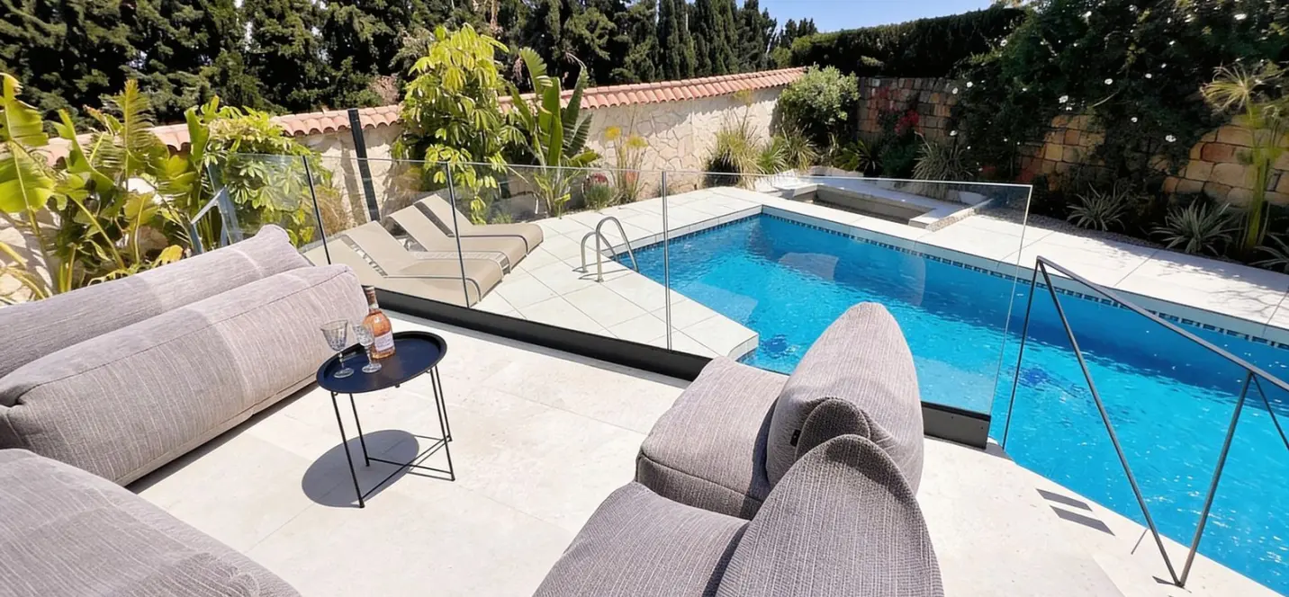 Продажа  отдельно стоящей виллы в Riviera del Sol 1