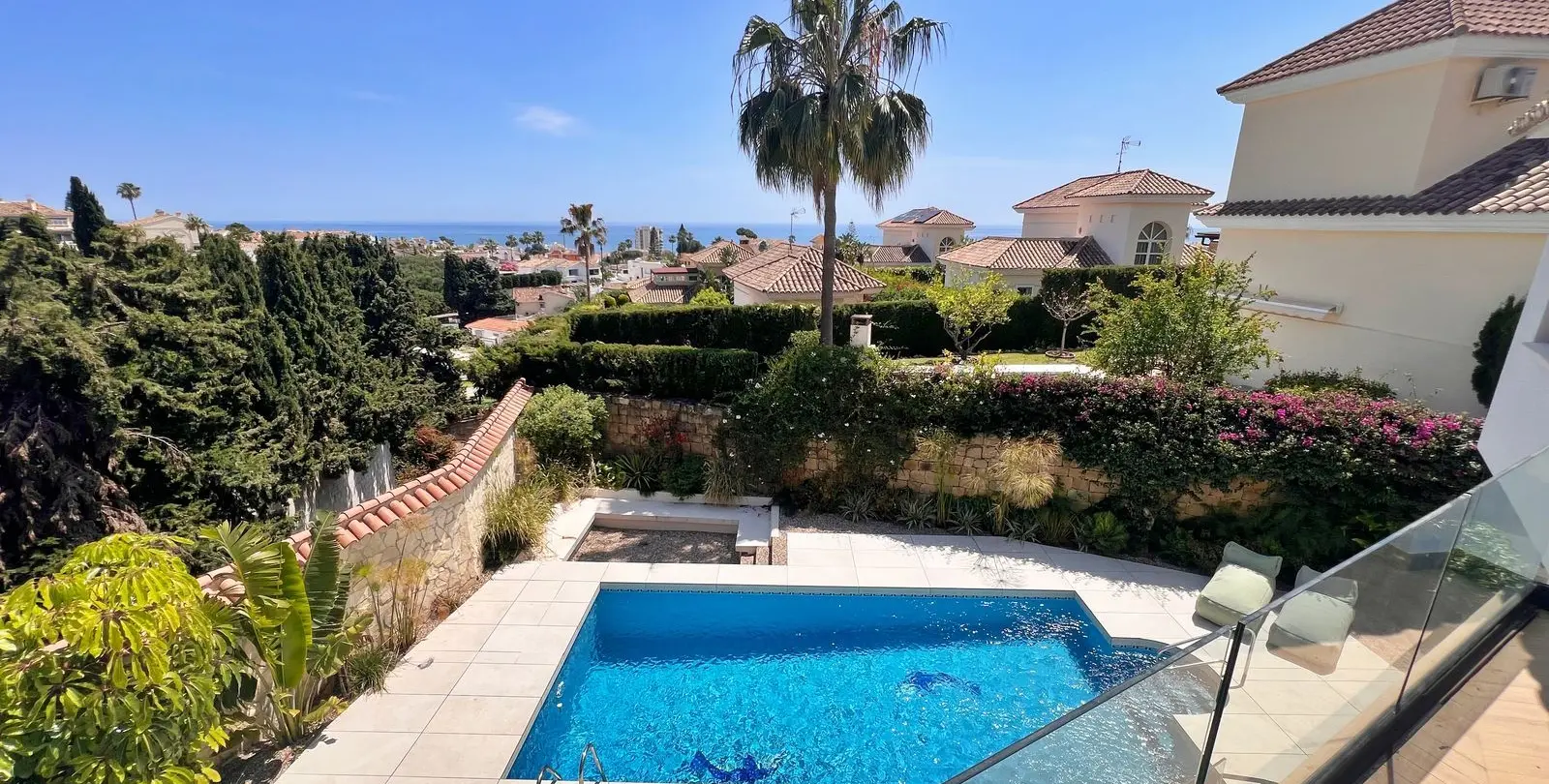 Sale of detached villa in Riviera del Sol 10