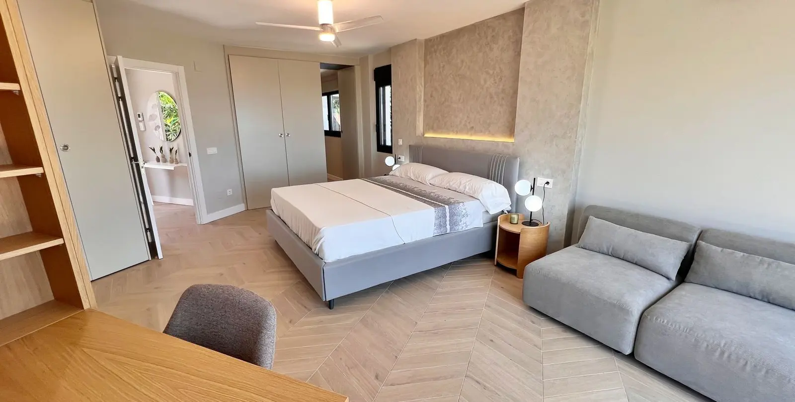 Sale of detached villa in Riviera del Sol 11